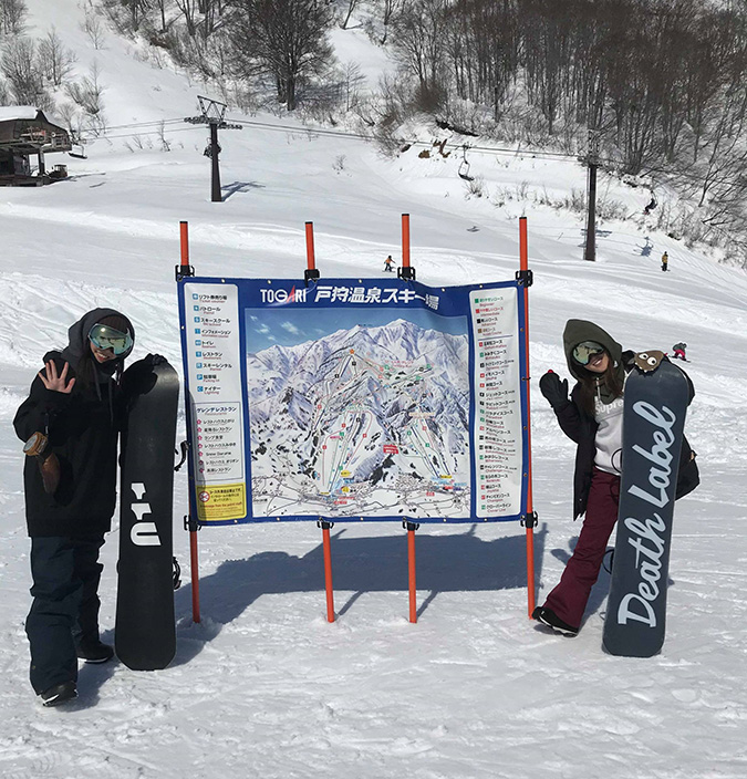 戸狩温泉スキー場へのスノボバスツアーは朝発・夜発の新宿出発が便利