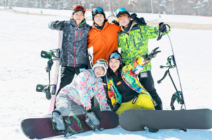 週末限定価格！ケース付き！バートンスノーボード ￼ビンディングセット 150cm 週末限定価格スノーボードセット 週末限定価格！ケース付き！バートン