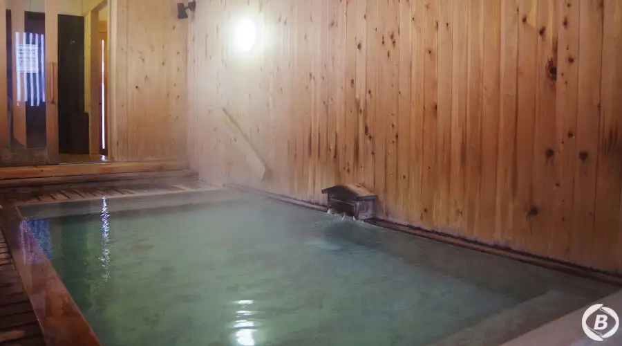 蔵王温泉共同浴場上湯