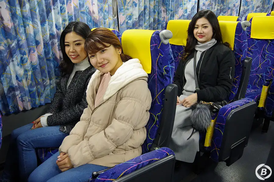 車内