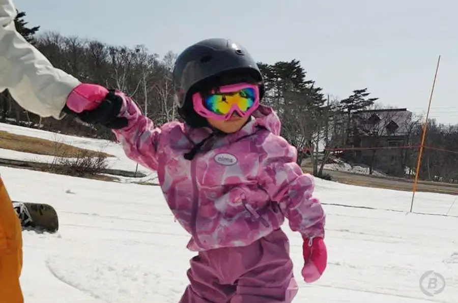 キッズ用ヘルメットイメージ