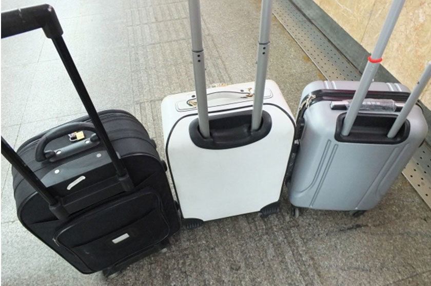 日帰りバスツアーは荷物は小さめのスーツケースがあれば充分