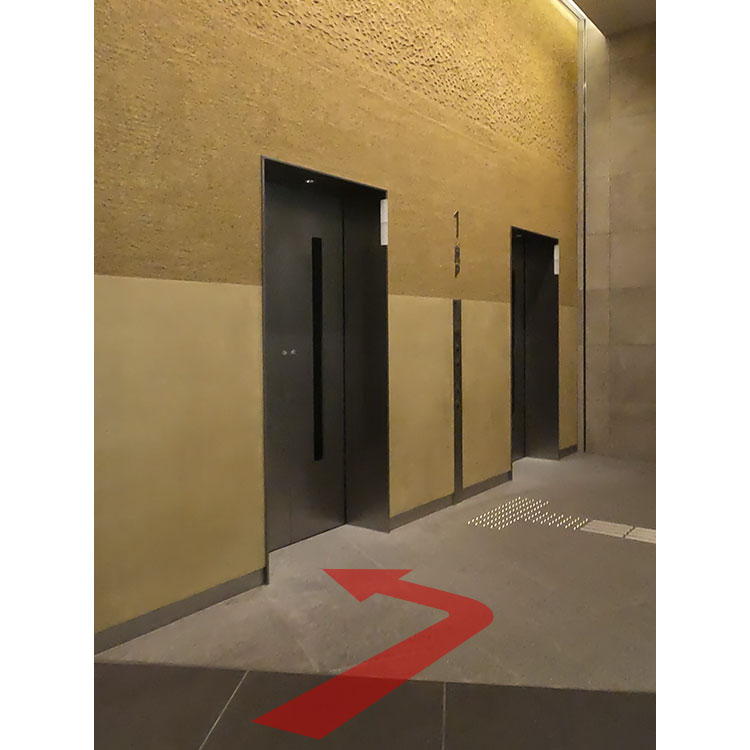 1階エレベーター