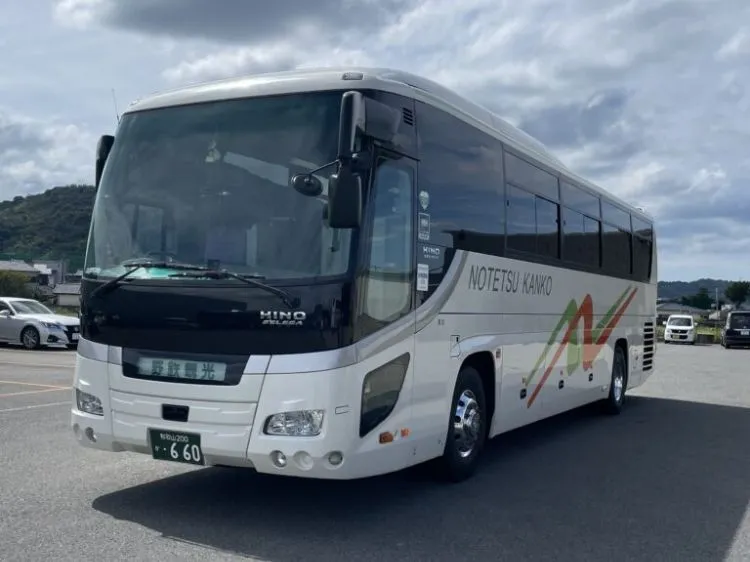 大型バス Jバス60