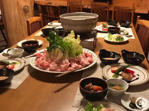 シュプールイン苗場