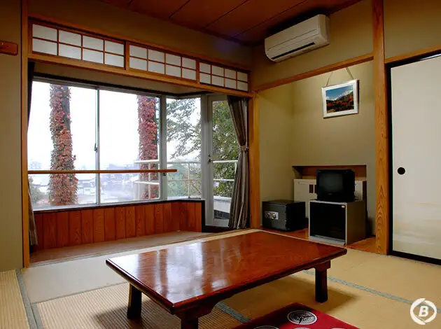丸金旅館