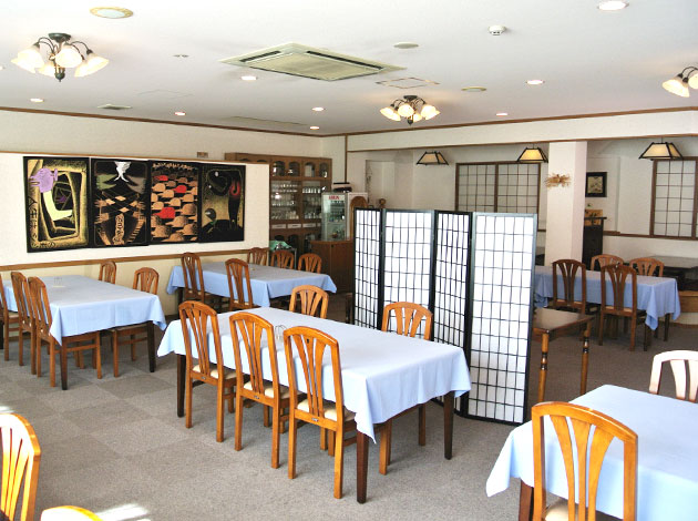 ホテル インナービレッジ ミヤマ・レストラン