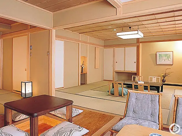 旅館さかや