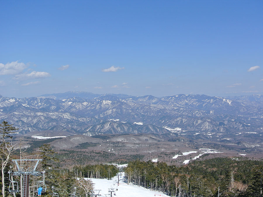 開田高原マイアスキー場コース山頂からの絶景