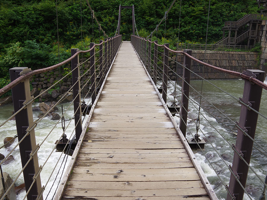 苗名滝吊り橋