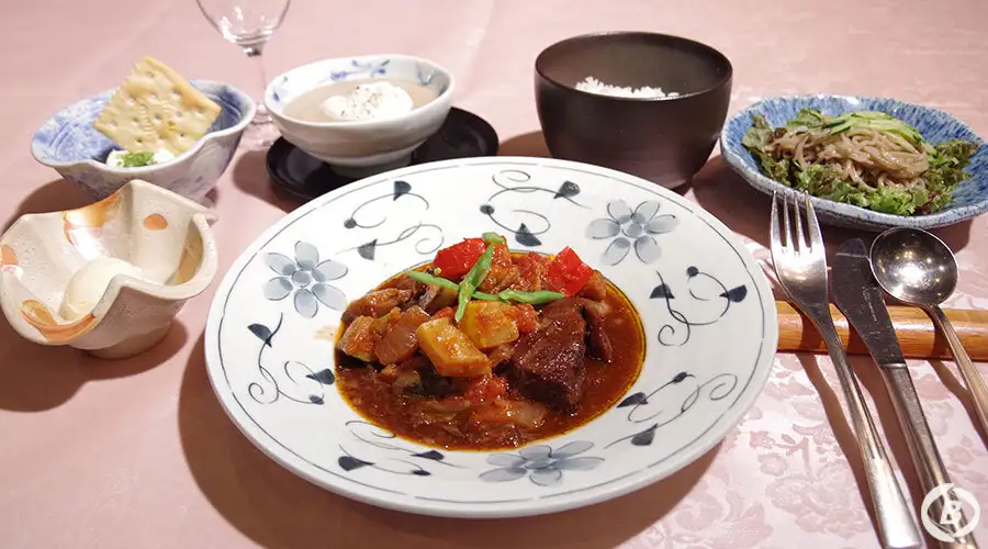 ペンション ポエティカル