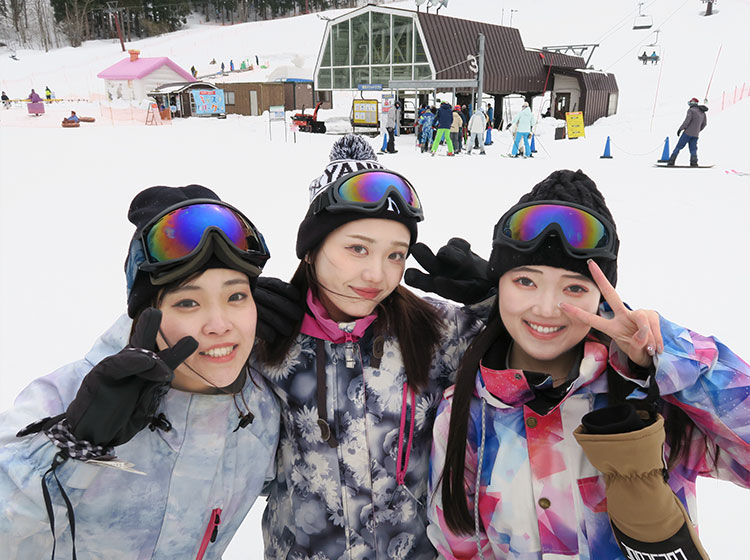 タングラムスキーサーカス第3クワッドリフト前
