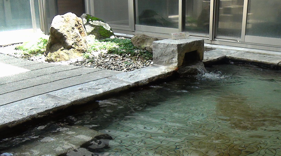 栂池温泉 栂の湯の露天風呂
